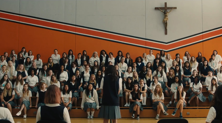 The Importance of Background Actors in Lady Bird Central Casting